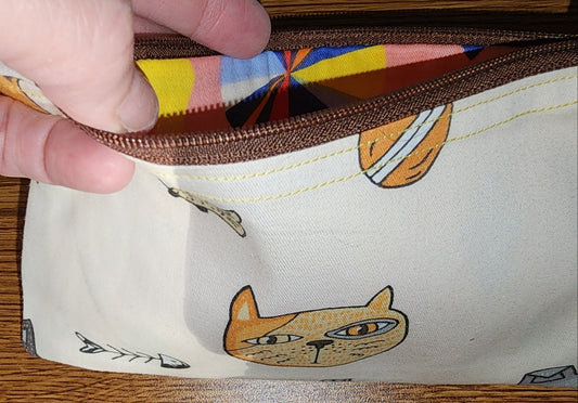 Medium: Ear bud Case: money /Card holder: light brown with cute cats: Medium sized top zippered pouch: