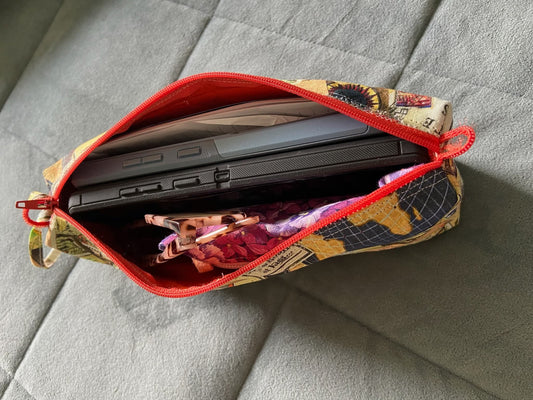 Travel-Themed RFID Phone Purse Wristlet