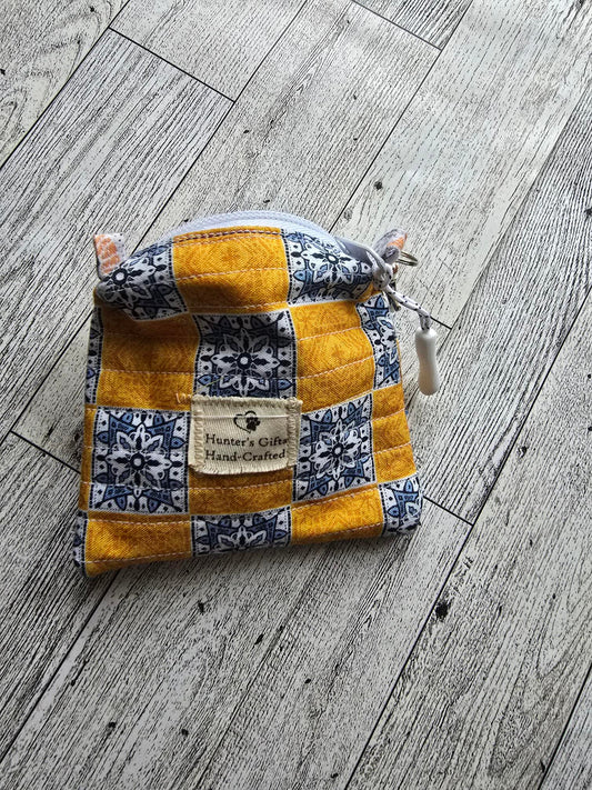 From tiny essentials to big adventures—we’ve got a bag for that.

Organized, stylish, and totally functional—our handmade bags are crafted with care in a variety of sizes to fit your life. Whether you're stashing keys and coins or packing up your on-the-go beauty kit, there's a pouch that’s just right.