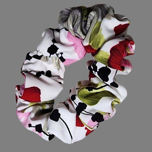 pink and red floral scrunchies' 
